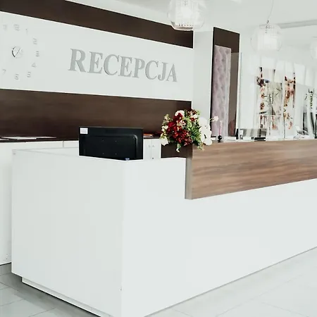 호텔 Palac Basen&spa