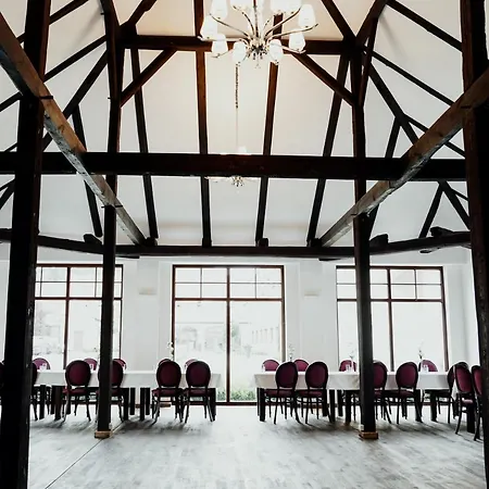 Palac Basen&spa 호텔 Krotoszyce