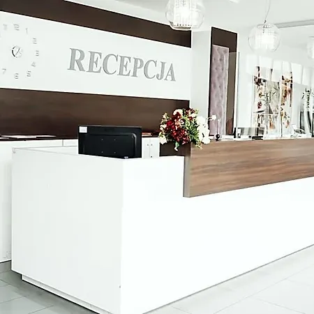 Palac Basen&spa Hotell 3*